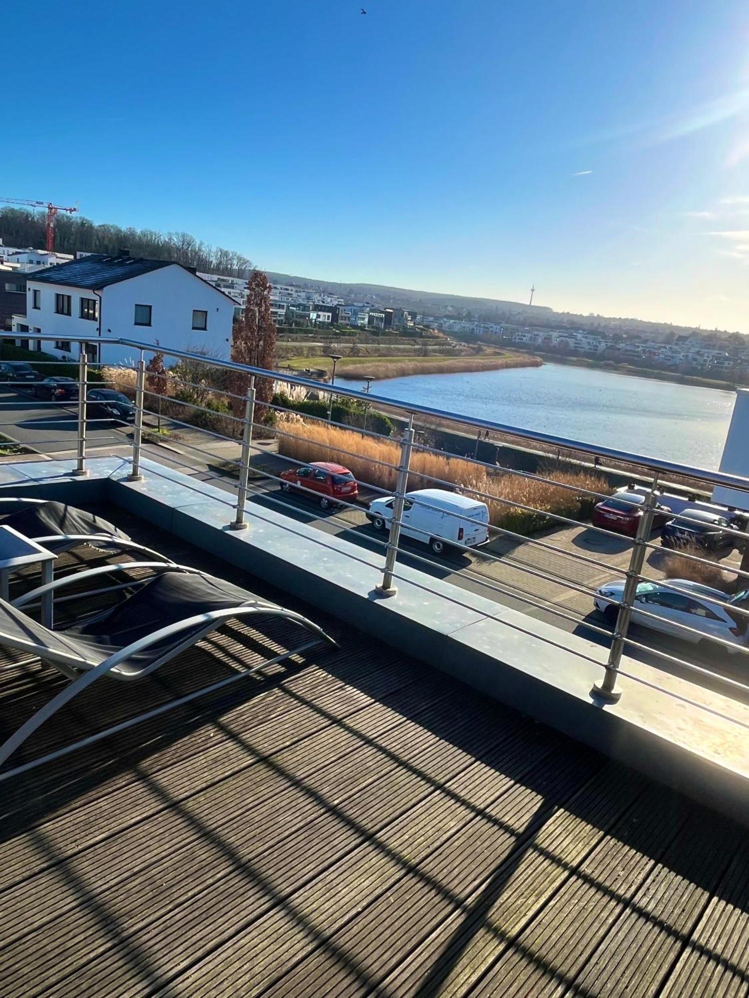 Haus Mit Panoramablick Auf Den Phoenixsee Дортмунд Екстериор снимка