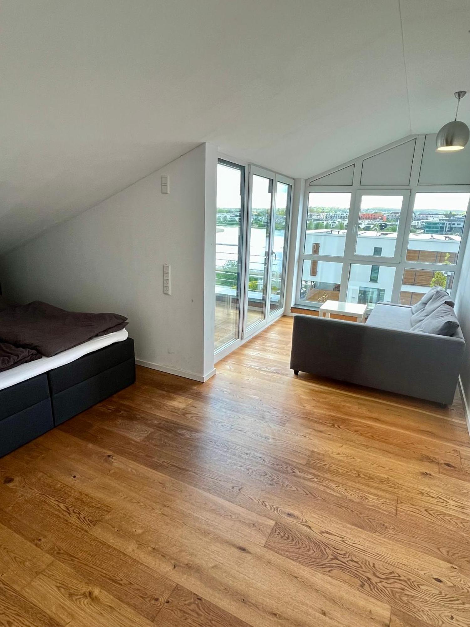 Haus Mit Panoramablick Auf Den Phoenixsee Дортмунд Екстериор снимка